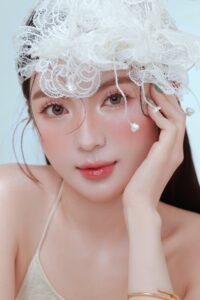 Sự tự tin và sức hút của Chu Thanh Huyền sau khi trở thành mẹ đã tạo ra một làn sóng quan tâm trong cộng đồng