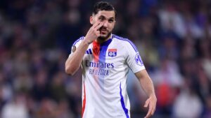 Cuộc đua giành chữ ký của Rayan Cherki giữa các đội bóng tại Premier League đang diễn ra rất căng thẳng. Với sự quan tâm từ Manchester United